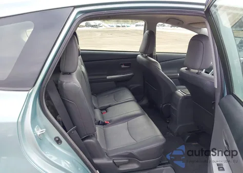 2014 Toyota Prius V Five z USA, uszkodzony, nr VIN JTDZN3EU5E3318028